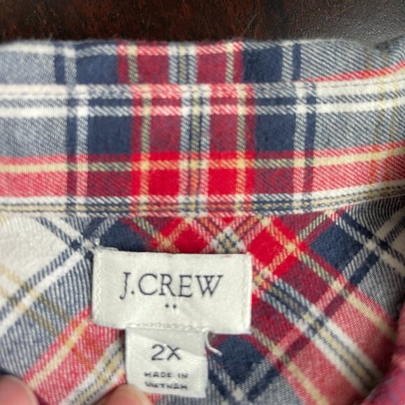 J Crew Boy Fit Flannel Button Down Shirt - Picture 2 of 4